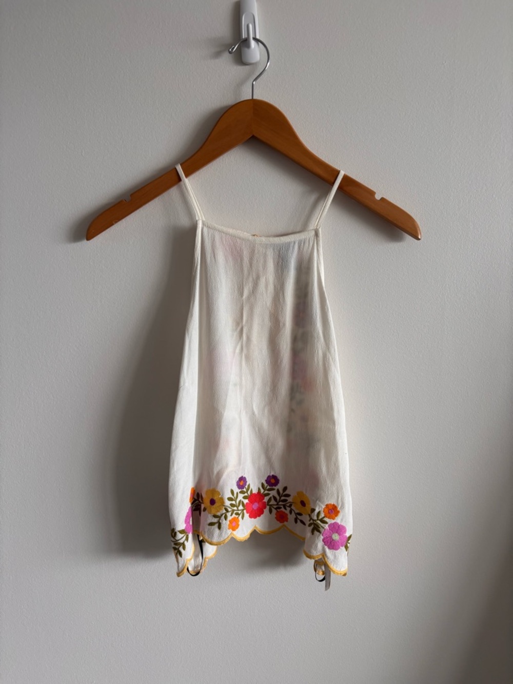 White Floral-Embroidered Spaghetti Strap Women's Top Size Small Open Back